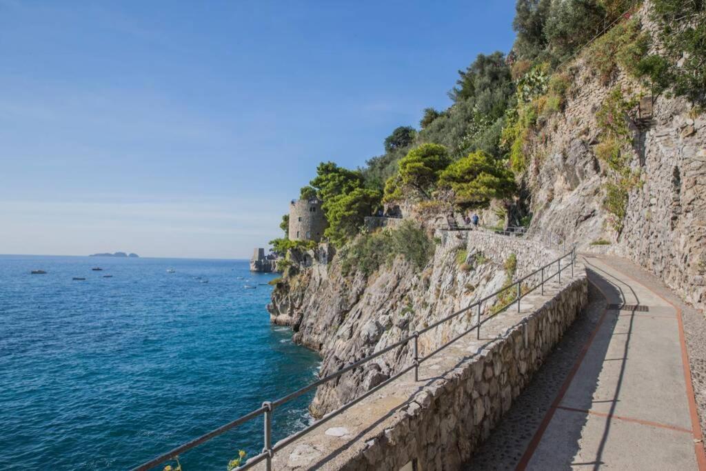I Delfini Holiday House Positano Exteriör bild